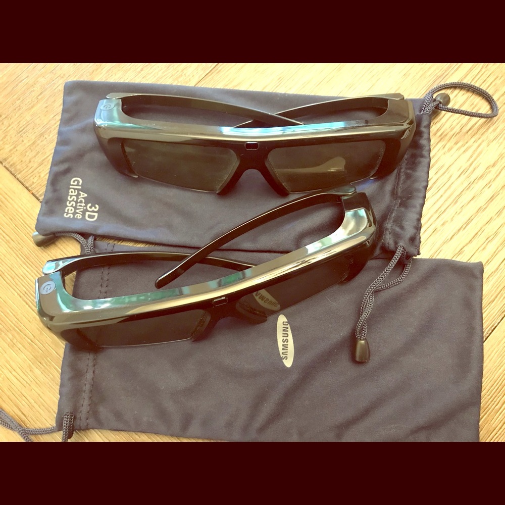 Samasung 3D glasses, selling 3 for $32